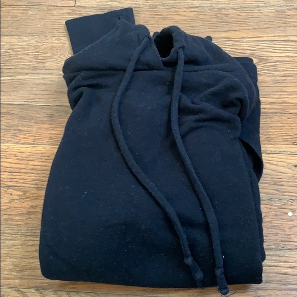 Black lightweight sweatshirt - Picture 2 of 2